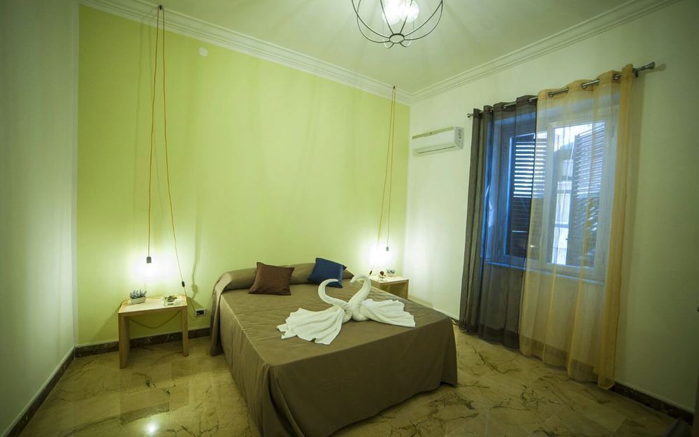 B&B Massimocentro Palermo Kültér fotó