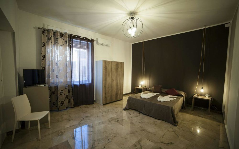 B&B Massimocentro Palermo Kültér fotó